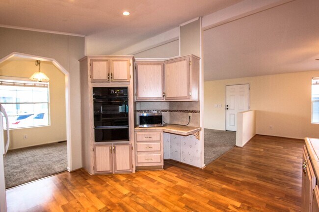 Photo - Villages at Lynx Creek