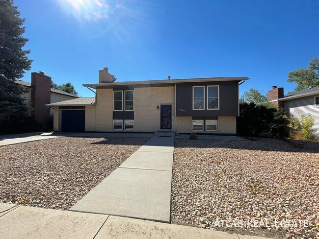 Building Photo - 5345 Waddell Ave