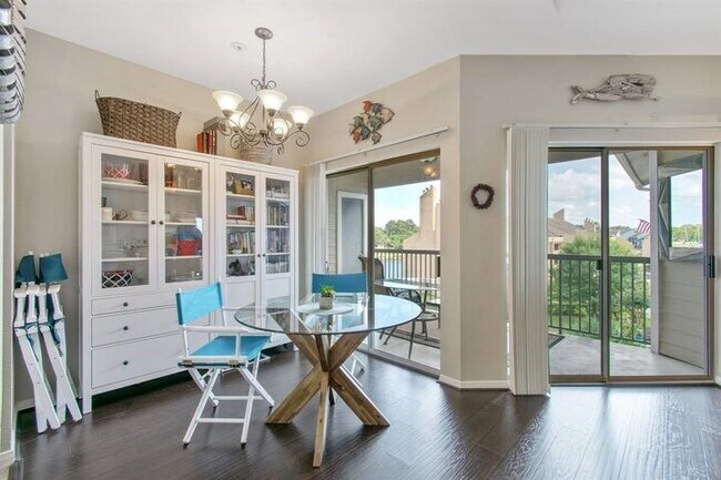 Photo - 12800 Melville Dr Unit A307