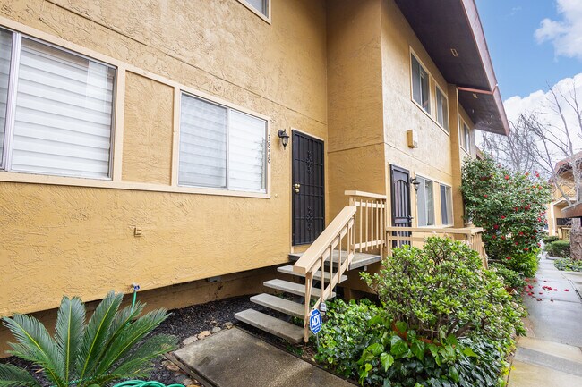 Photo - 3858 Maybelle Ave Unit 3858 Maybelle Ave, Oakland, CA 94619