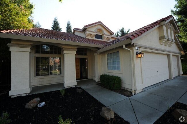Building Photo - 1168 Beelard Dr Rental