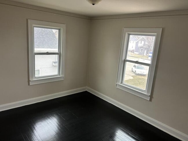 Photo - 1331 S Chestnut Ave