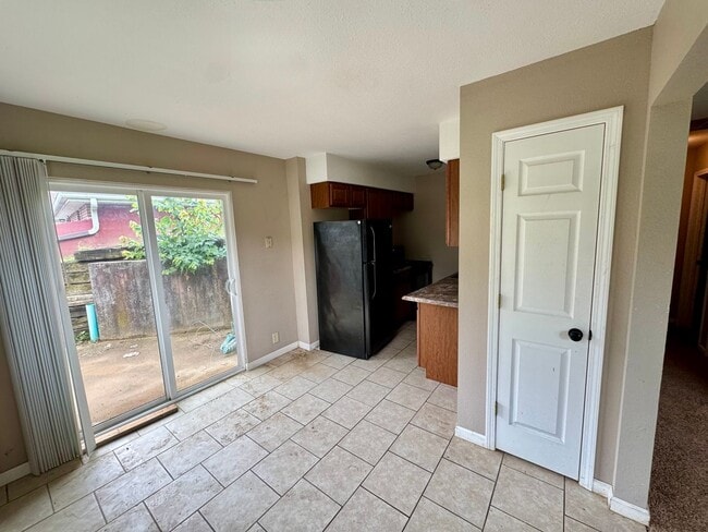 Photo - 230 SE 121st Rd Unit #1