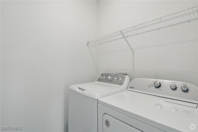Building Photo - 1767 Alameda Dr Rental