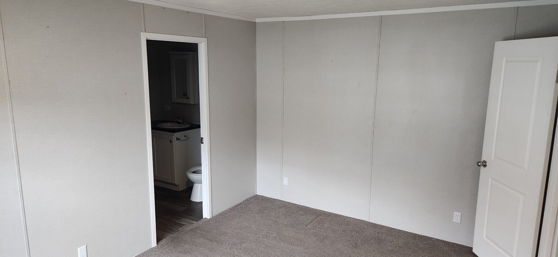 Photo - 2401 Pajot Rd