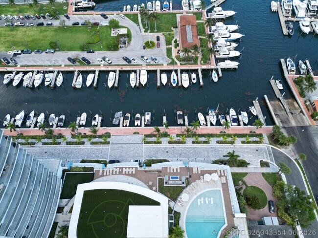 Photo - 220 Lake Shore Dr Unit 1908