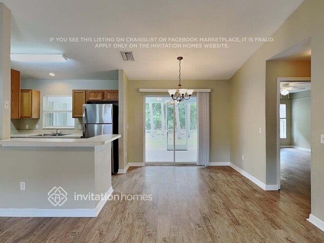 Photo - 6915 Glacier Ave