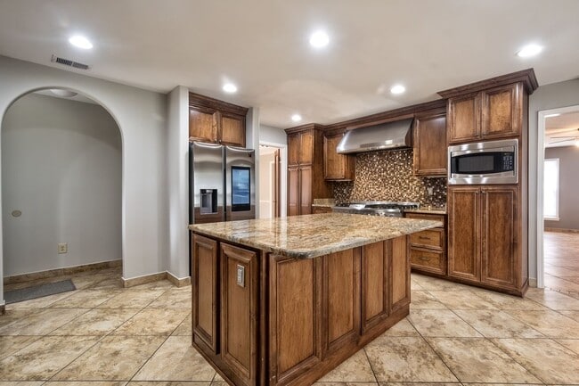 Photo - 2598 Cedar Ridge Dr Casa