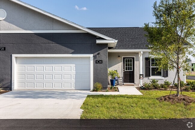 Building Photo - West Shire Village Rental