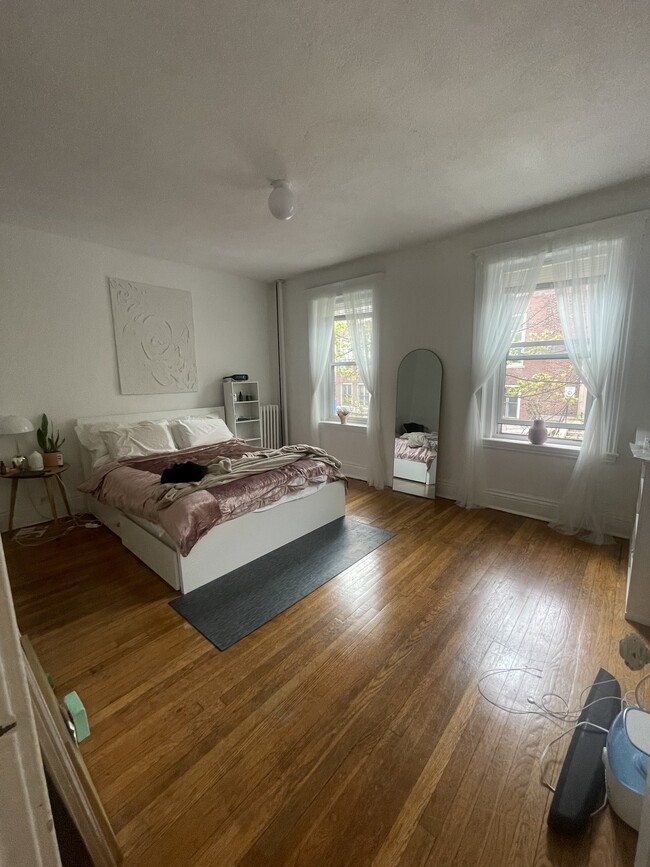 193 Strathmore Rd Unit 10