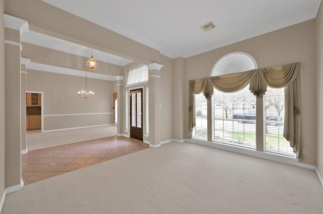 Photo - 17222 Leeside Dr