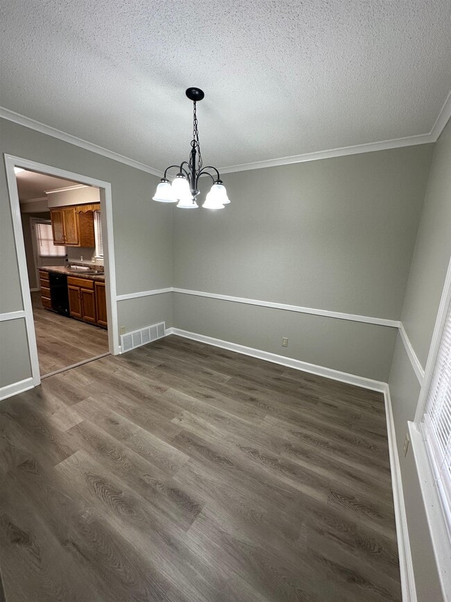Photo - 2760 Bragg Ln