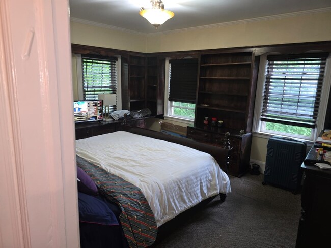 Photo - 0 Primrose Ave House
