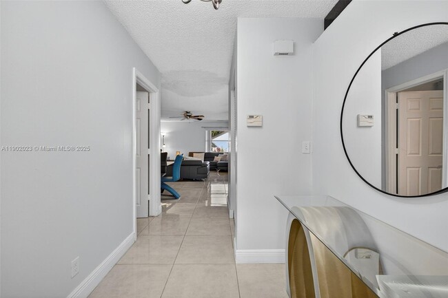 Photo - 100 Miramar Ave