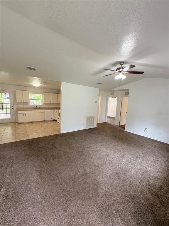 Photo - 53 Hemlock Radial Loop