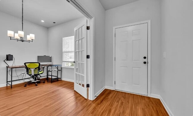 Photo - 13905 Hickory Brook Rd