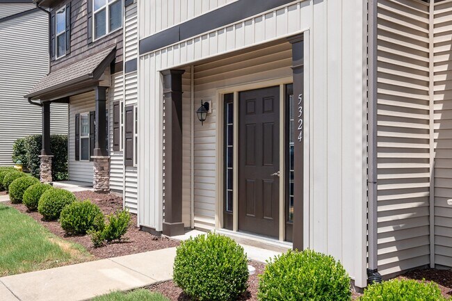 Photo - Townhome in The Villas at Cloister