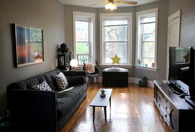 Photo - 2509 N Harding Ave