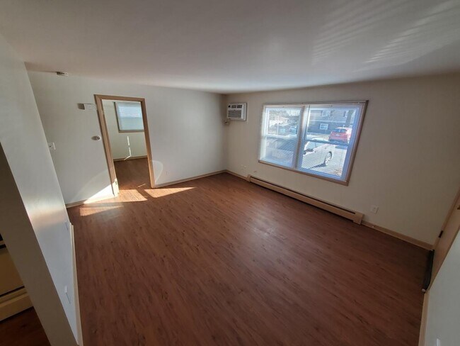 Photo - Guion Street Apts