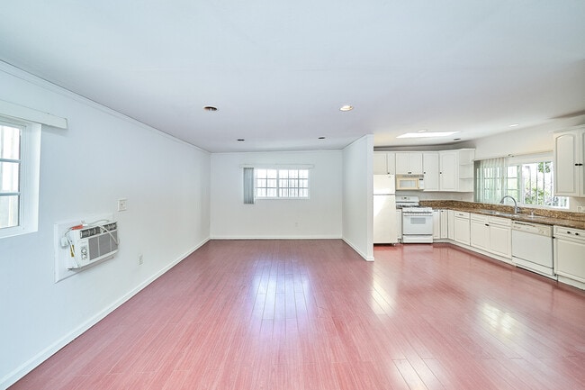 Photo - 1447 S Holt Ave Unit 1447 studio