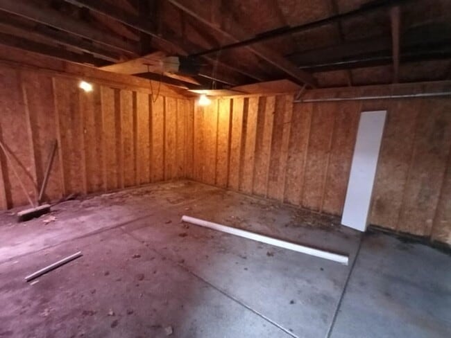 Photo - Cozy 2 bedroom 1 bathroom brick ranch