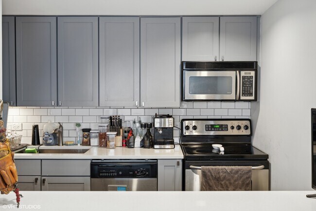 Photo - 30 E Huron St Unit 3404