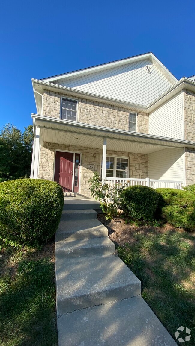 Building Photo - 1292 S Cobble Creek Cir Rental