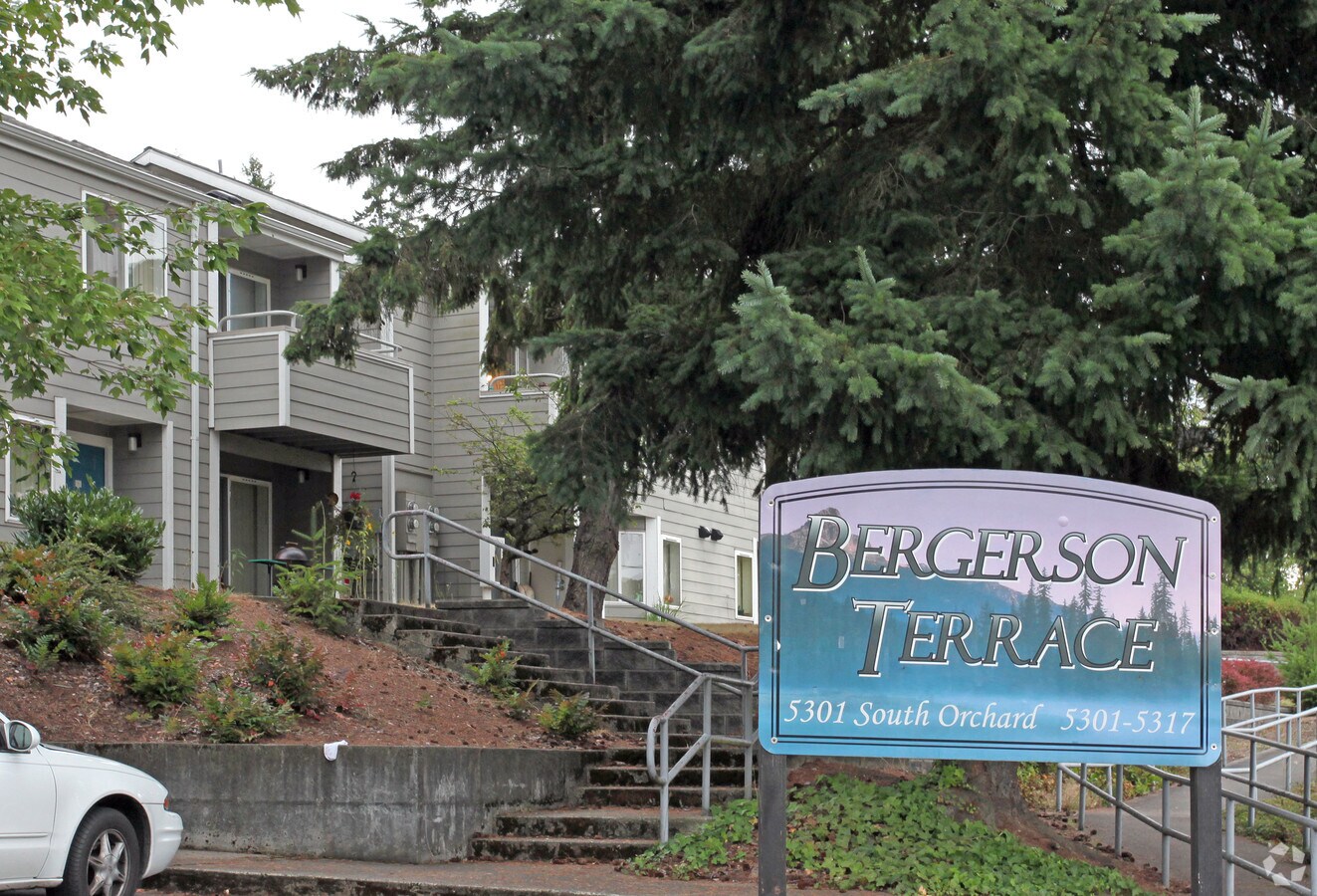 Photo - Bergerson Terrace