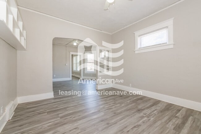 Photo - 3019 Corby St
