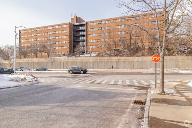 Alternate View - Judson House