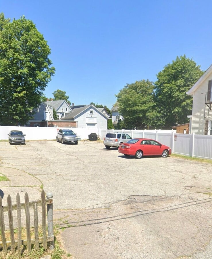 Photo - 185 Cottage St. Unit 3