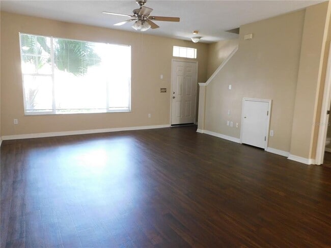 12450 Country White Cir