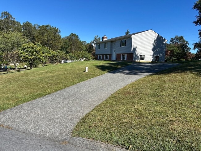 Photo - Single Family Home-Jarrettsville