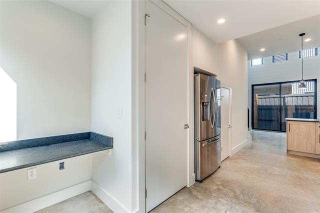 Photo - 4715 Live Oak St