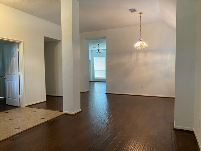 Photo - 22502 Bristolwood Ct