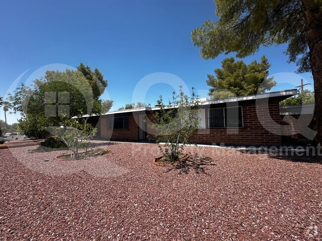 Building Photo - 8175 E 20th St Rental
