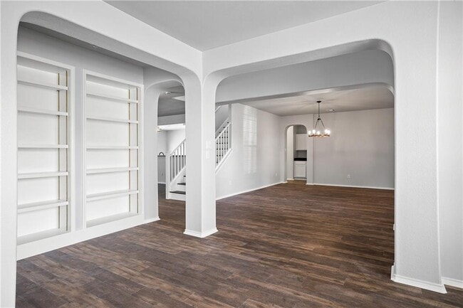 Photo - 19909 Sap Cove