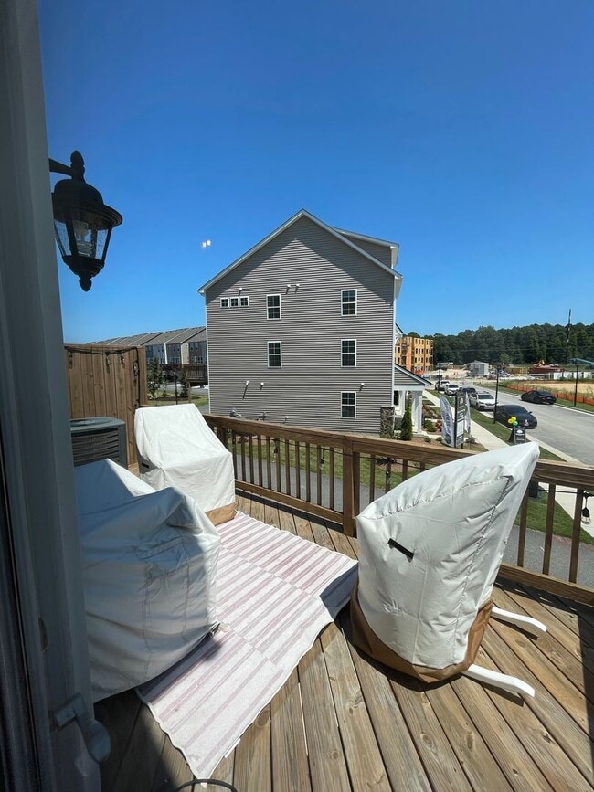 Photo - Huntington Pointe