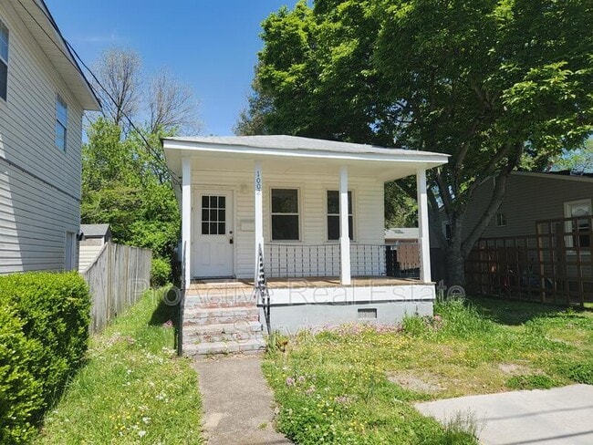 Building Photo - 1002 Woronoca Ave Rental