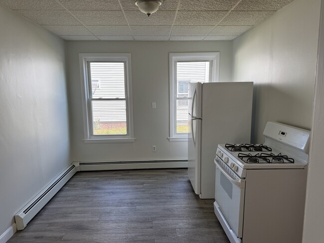 Photo - 13 New Hampshire Ave Unit 1