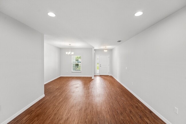 Photo - 1621 Town Park Ct