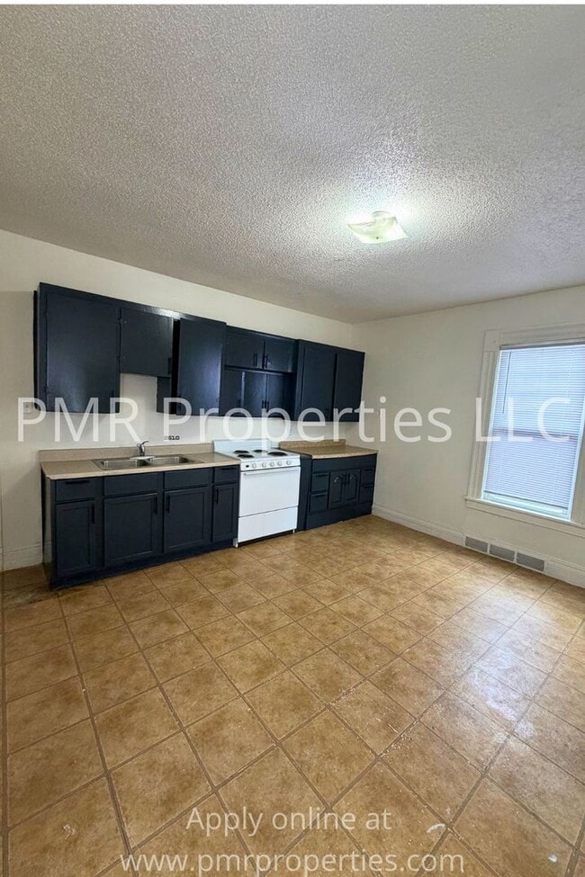 Photo - 613 N 22nd St Unit 613 #B