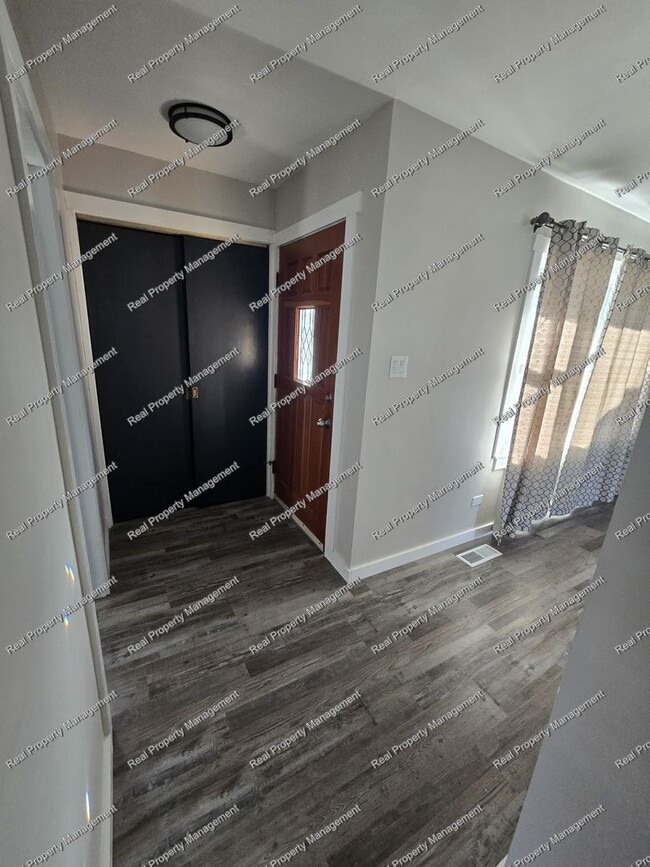 Photo - Updated 3 Bedroom Ranch