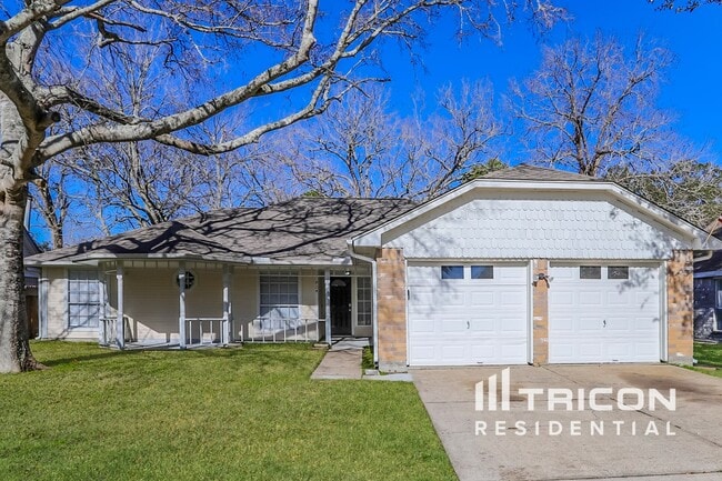 Building Photo - 824 Oakridge Dr Rental