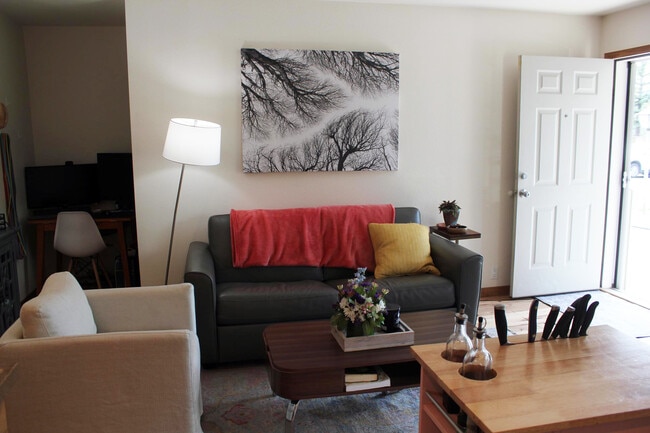 Photo - 61 Virginian Ln Unit Virginian Village 61-1