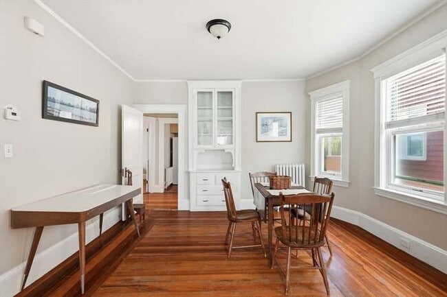 Photo - 95 Capen St Unit Apt 1