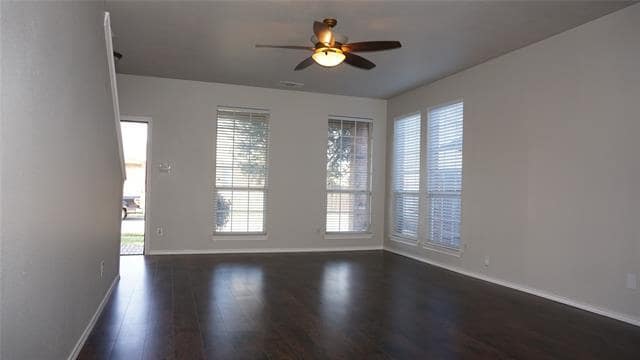 Photo - 5613 Penwell Dr