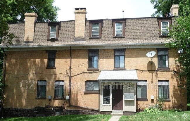 Building Photo - 1907 Delaware Ave Rental