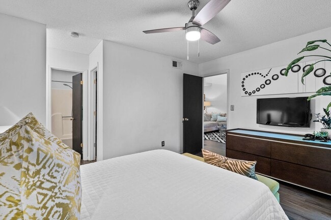 Photo - 2bd/2ba Condo on the Saluda River