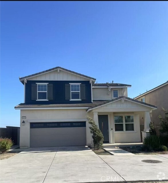 Building Photo - 3272 E Yellowstone Dr Rental